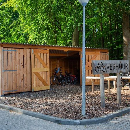 Beautiful House With Covered Terrace Located In A Holiday Park In Rhenen Exterior foto